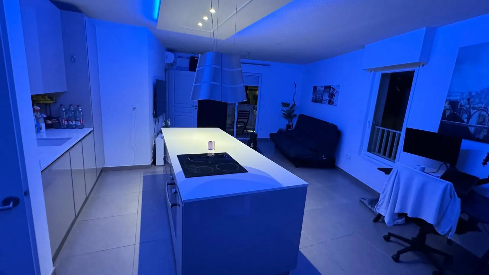 Apartment Beau 2 Pieces En Plein Centre De Cannes